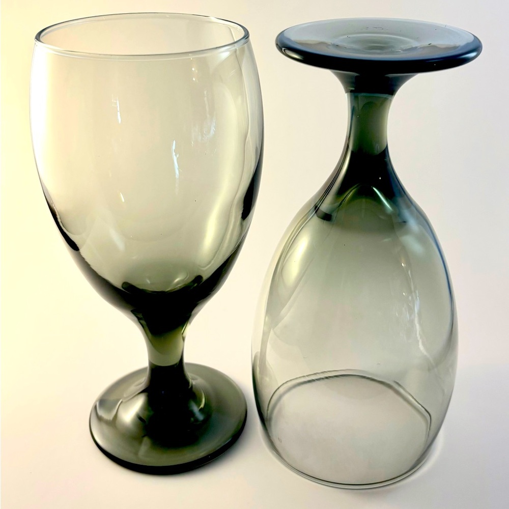 Libbey Classic Smoke Goblet Beverage Glass